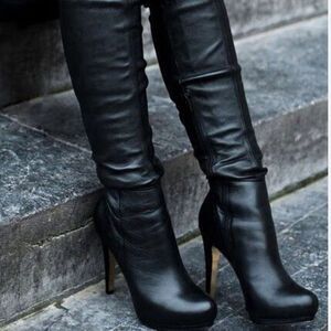 BRAND NEW LONG SIDE ZIPPER WOMENS BOOTS